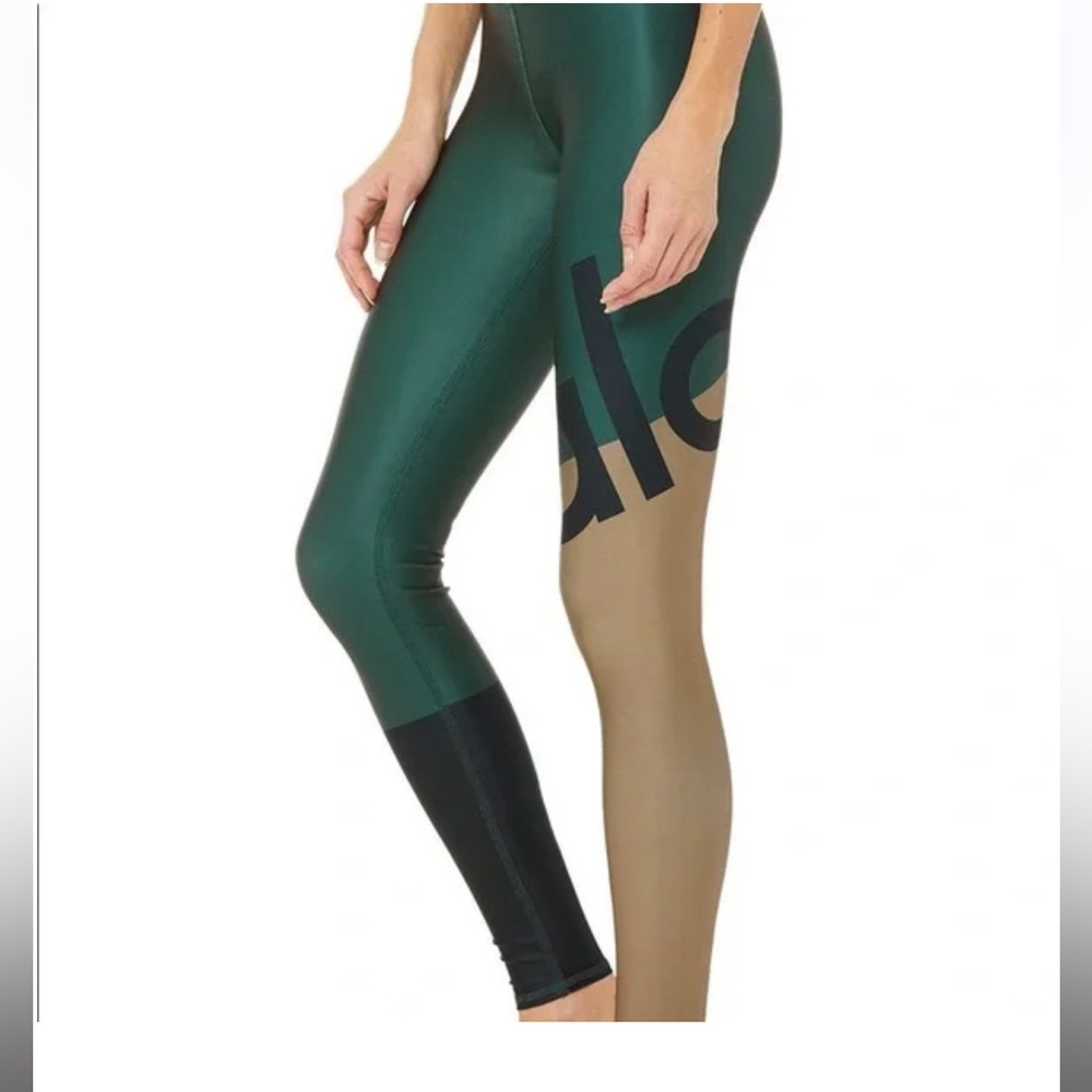 Women’s Alo High Waist Air-Lift Leggings size XS
